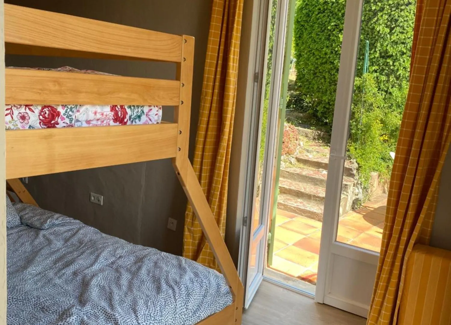 Villa Rosemarie contacts
